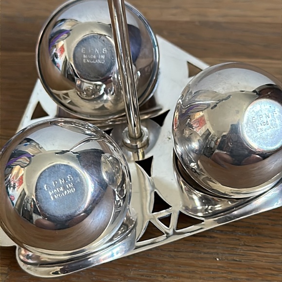 Vintage Silverplate Salt & Pepper Set - Picture 8 of 8